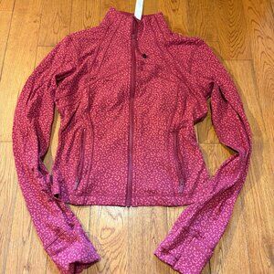 EUC Lululemon Define Cropped Jacket Nulu Size 8 Red Cheetah Print
